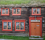 The wooden buildings in Røros mirror a mixture of European cultures.