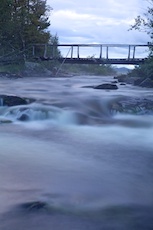 The river Gutua forms the southern boundary of the national park.